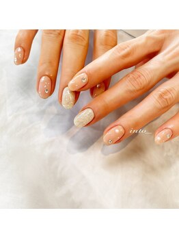 ネイルサロン イントゥ(into_)/ちゅるんカラー　ドットアート