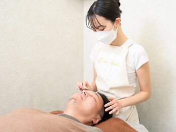 スリーズララ(Cerise LaLa)/眉毛専門のプロのスタッフが担当