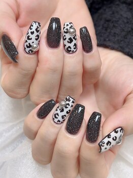 キャンディベース ドライブイン(Candybase Drive in)/レオパードネイル