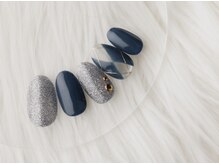 エムスラッシュ センター南(M.SLASH)/アーガイルネイル