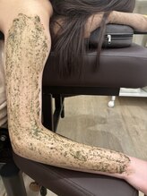 ルピナス(Lupinus)/腕　ハーブピーリング