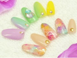 カラフルネイル