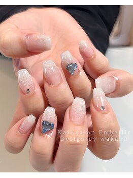 アンベリール(Embellir)/韓国風ラメグラデ