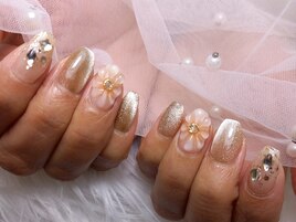 ぷっくりフラワーネイル