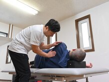 フィジオセラピーラボ　グルーヴ盛岡西の雰囲気（肩甲骨の正しい動きを促します。◆肩こりや首の重だるさなど◆）