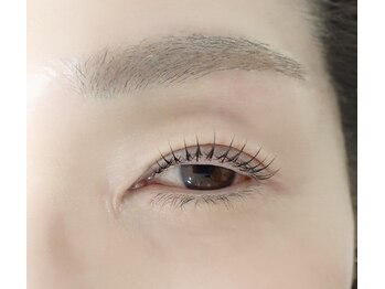 レイネ(REINE)/眉毛ワックス＆まつげパーマ