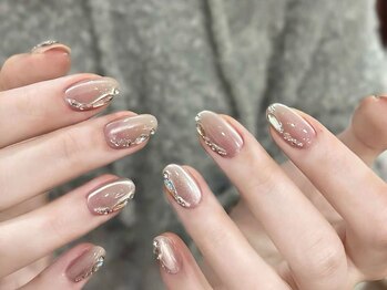 大人シンプルネイル