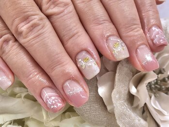 ディーネイル 京橋(D-nail)/立和名/ピンクと雪の結晶