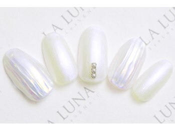 ラルナ ネイルアンドアイラッシュサロン(LA LUNA nail & eyelash salon)/24年6月7月◇定額ボリューム◇