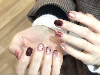 サロン ド ミニュイ(Salon de Minuit)/上品シンプル冬ネイル