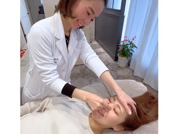 グレースエール トータルビューティーサロン(Grace Aile)の写真/＊ホットペッパー限定＊東京で5年待ちの特許技術が天神初上陸【 戻らない小顔矯正 】初回￥9,900