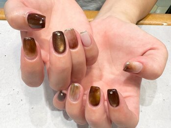 タイニーネイル(tiny nail)の写真/【自爪の負担軽減◎】パラジェルベース使用で、お爪に優しい施術を心がけます◎ご不安な方はぜひご相談を♪