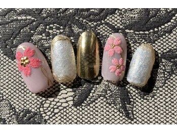 ミキコ(Mikiko)/桜ボアパウダー、ミラー14,740円