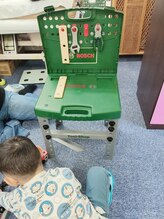 かおりビューティサロン/スタッフの無料お子さま見守り付