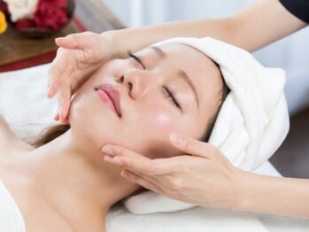 ガーデン ヘア&エステ&ネイル Garden/光フェイシャル