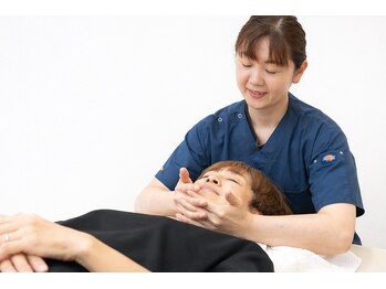 ハンズ治療院 整骨院/小顔矯正施術