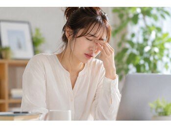 エレル(ELEL)の写真/【眼精疲労ケアでスッキリ！】デスクワークや目が疲れているなと感じる方に◎心地よい指圧で整えます。
