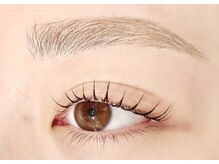 コモサイド(como side)/【chika】まつパ×アイブロウ