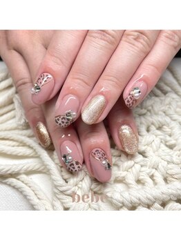 ベベ(bebe)/