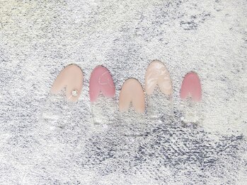 ネイルライフ(NailLife)/ハートフレンチネイル