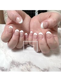 王道フレンチネイル