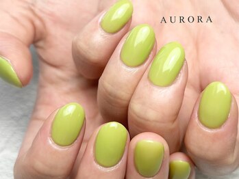 ワンカラー 黄緑 シンプル 春