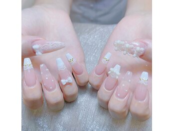 アイン 新宿店(Anh)