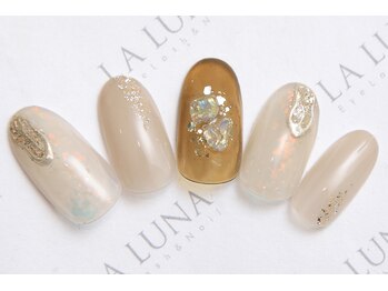 ラルナ ネイルアンドアイラッシュサロン(LA LUNA nail & eyelash salon)/24年6月7月◇定額ボリューム◇