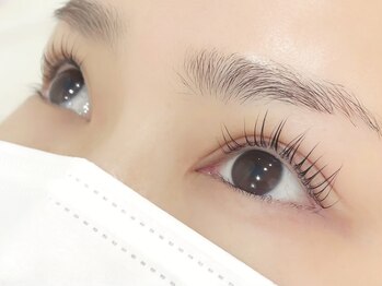 フィアラ 河原町店(Fiara)/パリジェンヌ