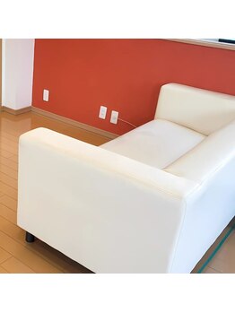 カラーズ荻窪 ネイルラウンジ(Colors Ogikubo Nail Lounge)/サロン内観