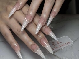 グラデーションネイル+パーツ2個