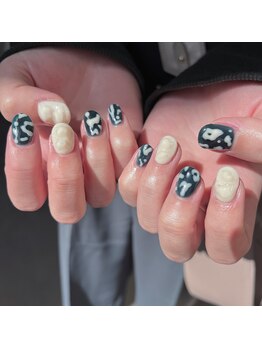 プリュネ(Prune)/グリーン/ホワイト