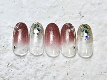 アヤ(AYA)/ピンクグラデーションネイル