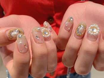 アンネ 梅田 GRACE店(ANNE)の写真/【パラジェル使用】豊富なパーツ・カラーでトレンドデザインをご提案！どこから見ても映える自慢の指先に♪