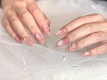 スタッフ指名可能。個別の悩みを把握し最高級の自爪育成を