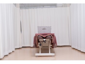 福ト整体院 箕面桜井院/周りを気にせずプライベート空間