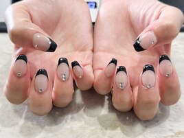 大人シックなシンプルフレンチ