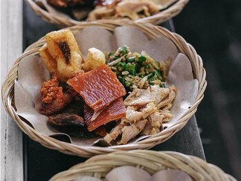 アジアンリラクゼーション ヴィラ 大橋店(asian relaxation villa)/バリ島;Babi Guling