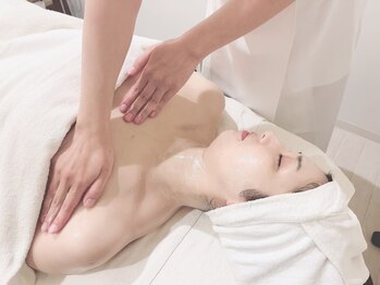 ポーラ ザ ビューティ 越谷店(POLA THE BEAUTY)/☆デコルテケア☆