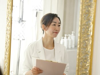 エステティックサロン ピオニー(PEONY HAIR WORKS Barrel)の写真/【美肌専門店】顧問医師提携サロンでお肌をキレイにしたい”ノーファンデーション”でも自信を持てる肌へ♪