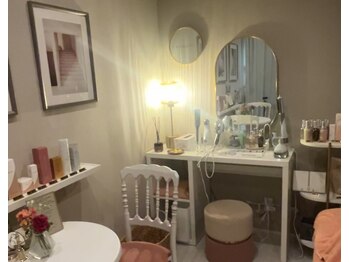 ディンプル(Dimple)/ドレッサー完備