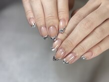 持ちが悪い人向けの爪質改善特化サロン。オフしても強い自爪に