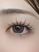 イー(iii)/ナチュラルまつエク