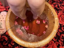 健康一の雰囲気（本格的な木桶のぬくもりが、芯から体を温めます）