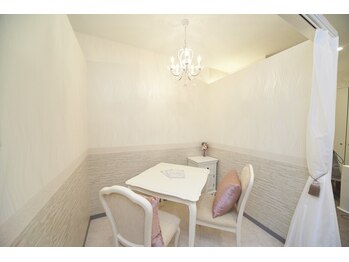 プロラボスパ 池袋東口店/店内