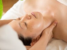 エールエステティックサロン/【小顔マッサージ】