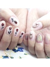 トータルサロン 白べぇーっ プラス/おしゃれアシメネイル