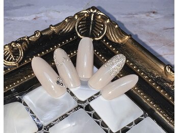 フローラ(flora)/選べる定額デザイン