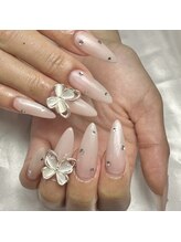レイネイル レイエステティック 岐阜茜部店(RAY NAIL & RAY ESTHETIC)/ガーリースカルプ
