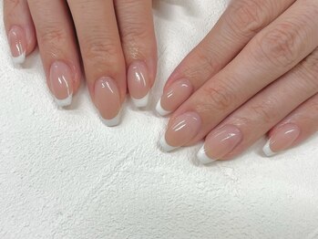 フレンチネイル